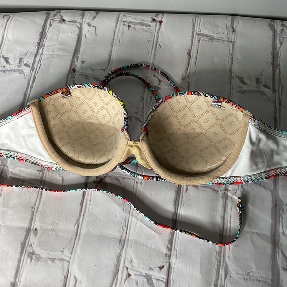 Victorias Secret Swim Top - Picture 4 of 5